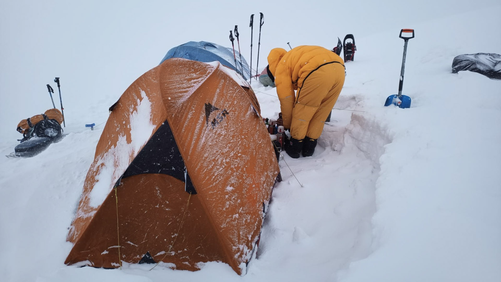 Aufbau C1 Muztagh Ata