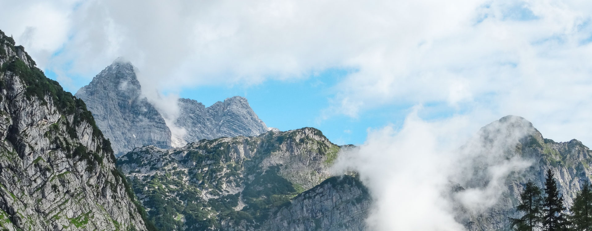 bergwandern-im-steinernen-meer.jpg bergwandern-im-steinernen-meer.jpg