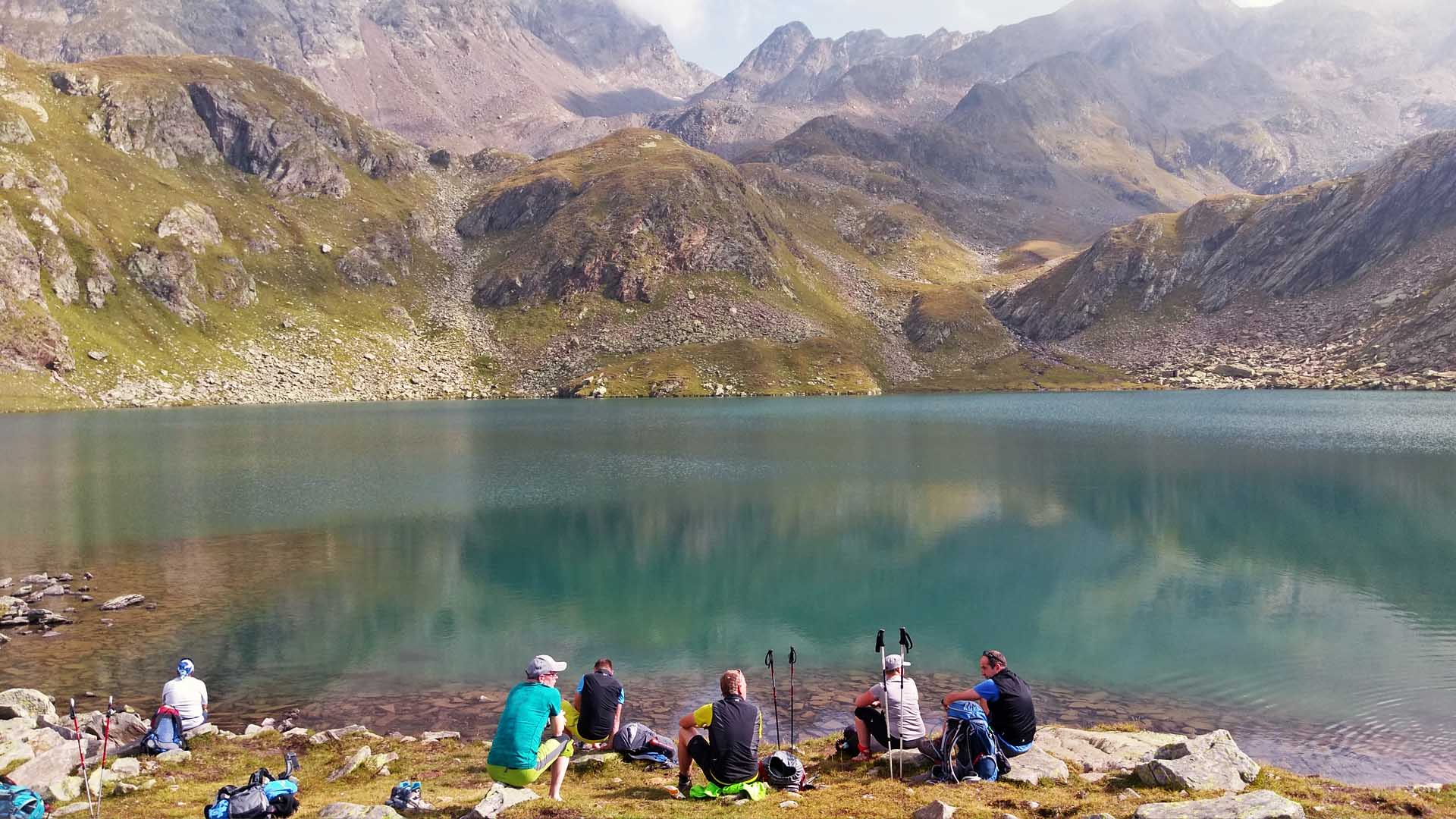 Alpenüberquerung Zugspitze - Meran | Bergsee